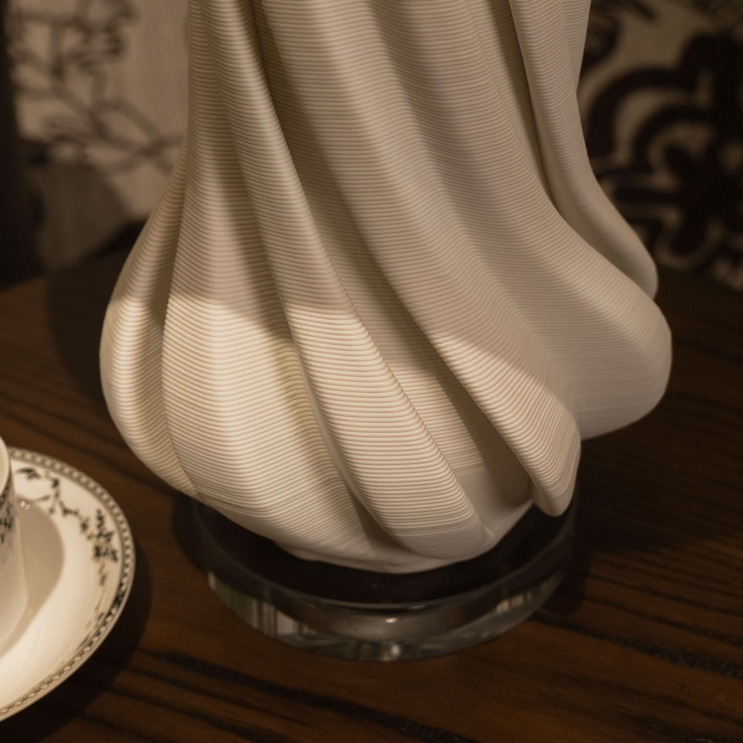Lightsin 3D Pure White Ceramic Spiral Vase Table Lamp with Fabric Shade