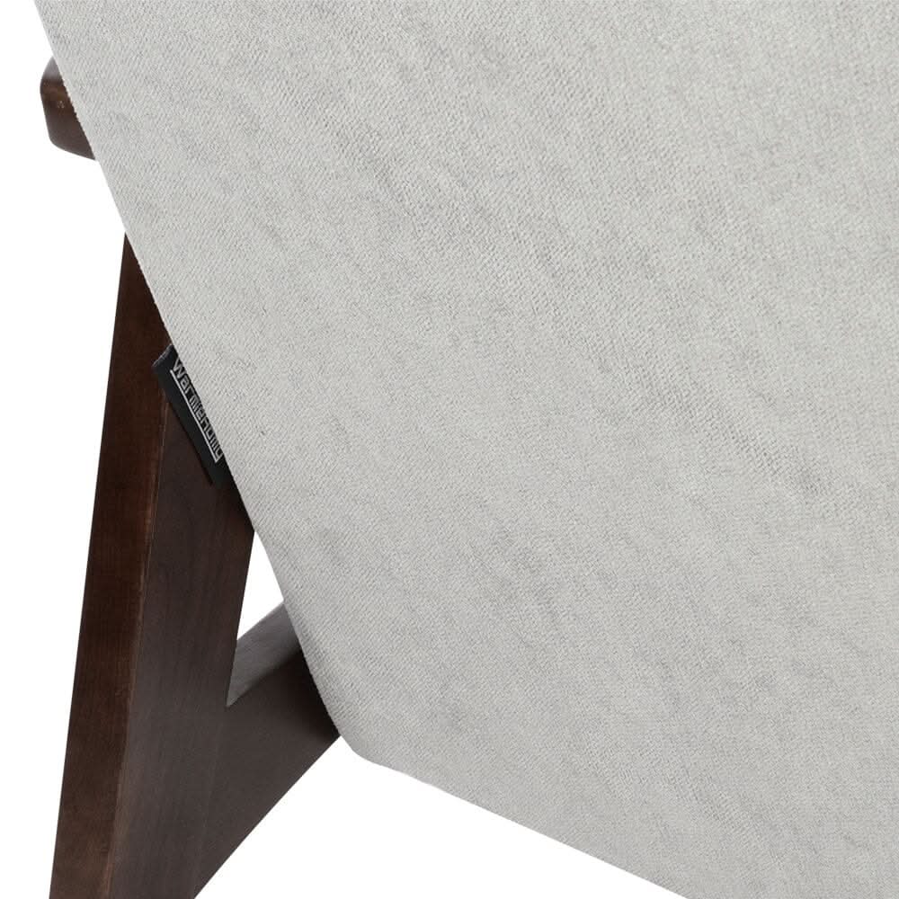 Solid Wooden Frame Upholstered Tufted Armchair
