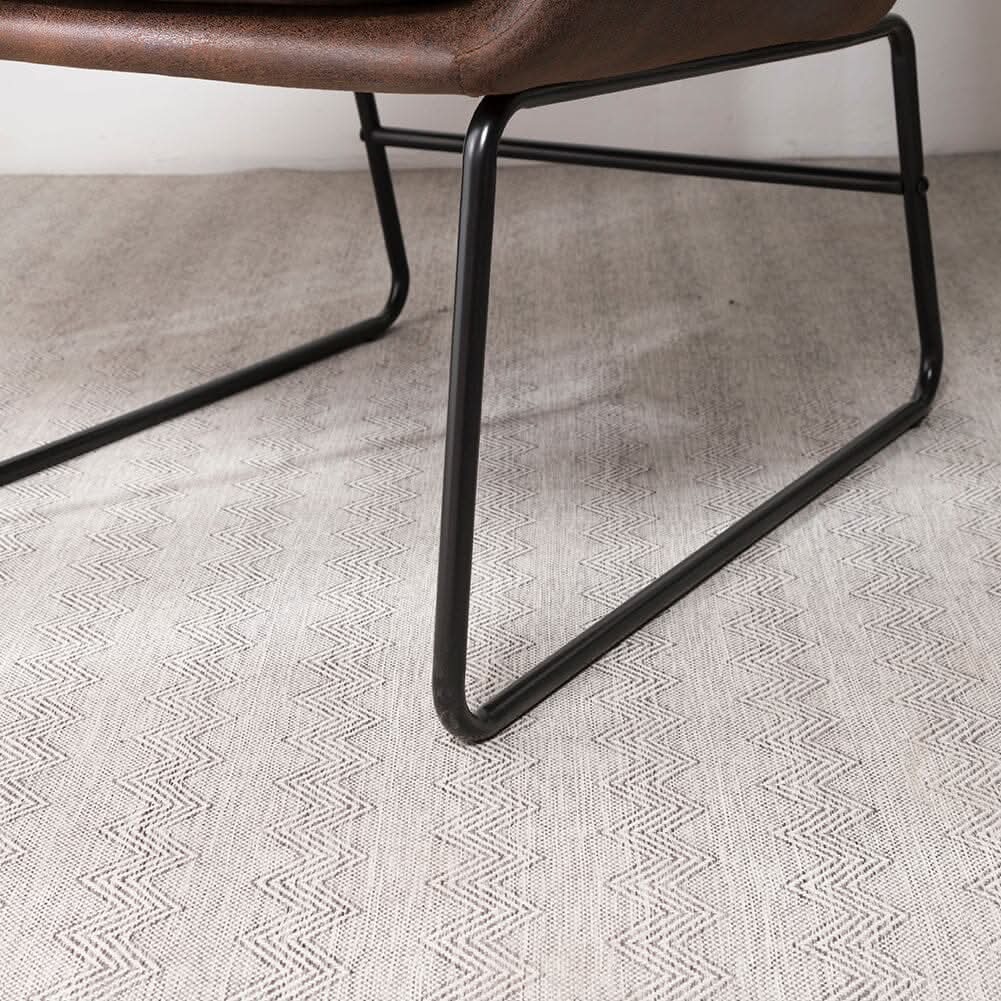 Contemporary Metal Legs Tufted Leisure Armchair