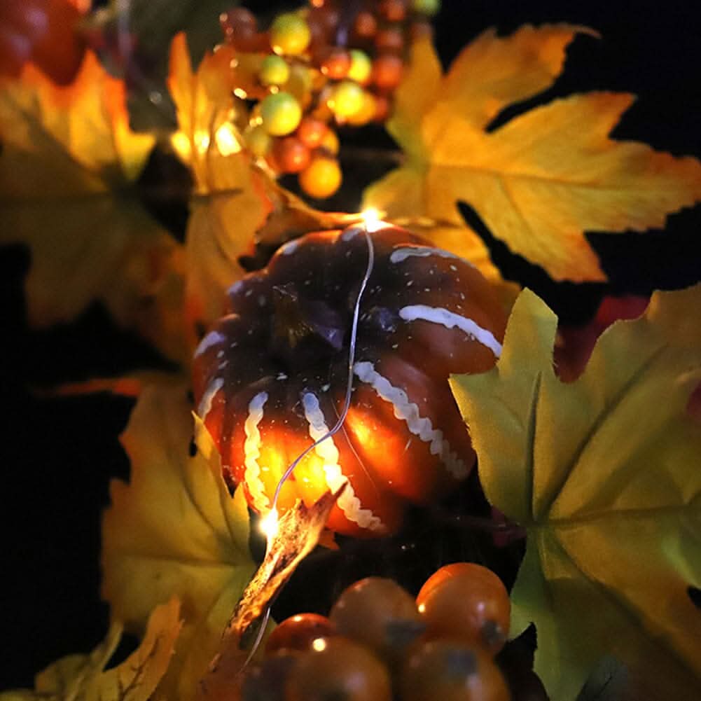 Autumn Harvest Pumpkin & Maple Leaf Wreath – 50cm Seasonal Door Decoration