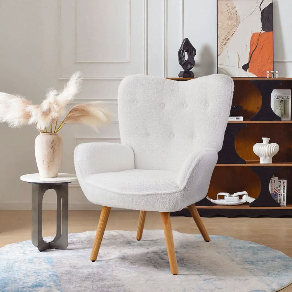 Button-Tufted Teddy Fleece Accent Chair – Scandi-Inspired Design
