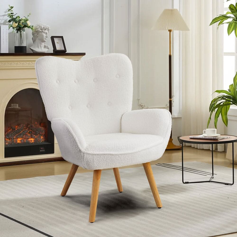 Button-Tufted Teddy Fleece Accent Chair – Scandi-Inspired Design